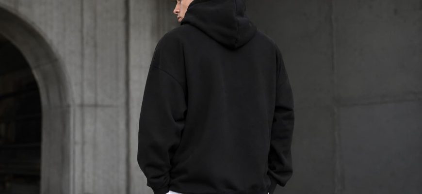 Чоловічий одяг Vetements